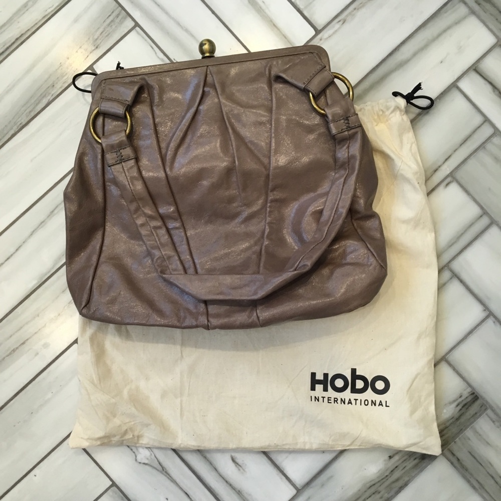 Hobo shoulder bag